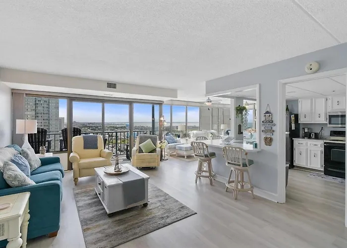 Apartment 2 Bedroom Ocean Front With Heated Indoor Pool, Expansive Views