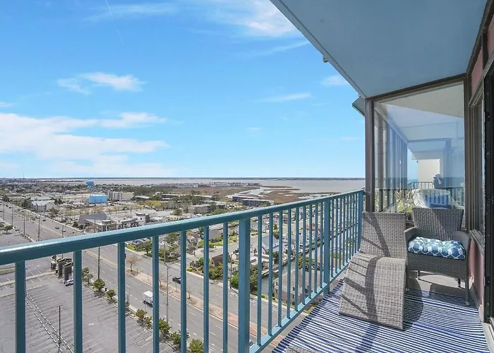 2 Bedroom Ocean Front With Heated Indoor Pool, Expansive Views