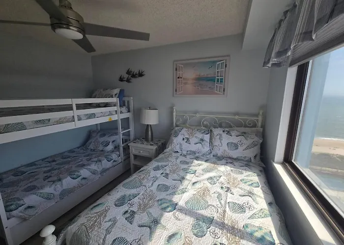 2 Bedroom Ocean Front With Heated Indoor Pool, Expansive Views Ocean City