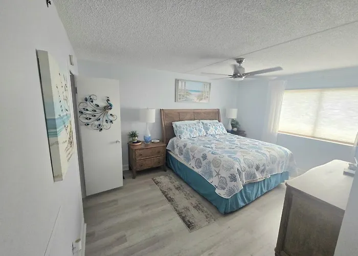 2 Bedroom Ocean Front With Heated Indoor Pool, Expansive Views * Ocean City