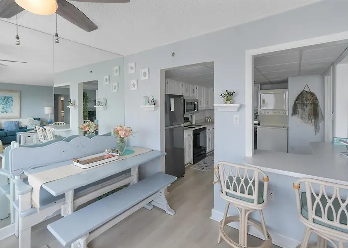 2 Bedroom Ocean Front With Heated Indoor Pool, Expansive Views Apartment Ocean City